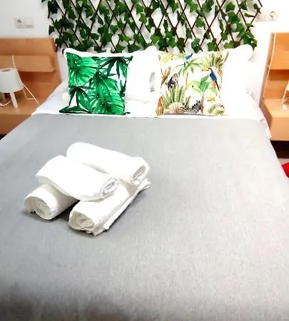 Playa,centro ,bus Y Metro Apartment *